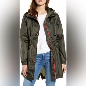 Joules Nordstrom Vintage Olive Green Women's Rain Jacket with Red Accents
